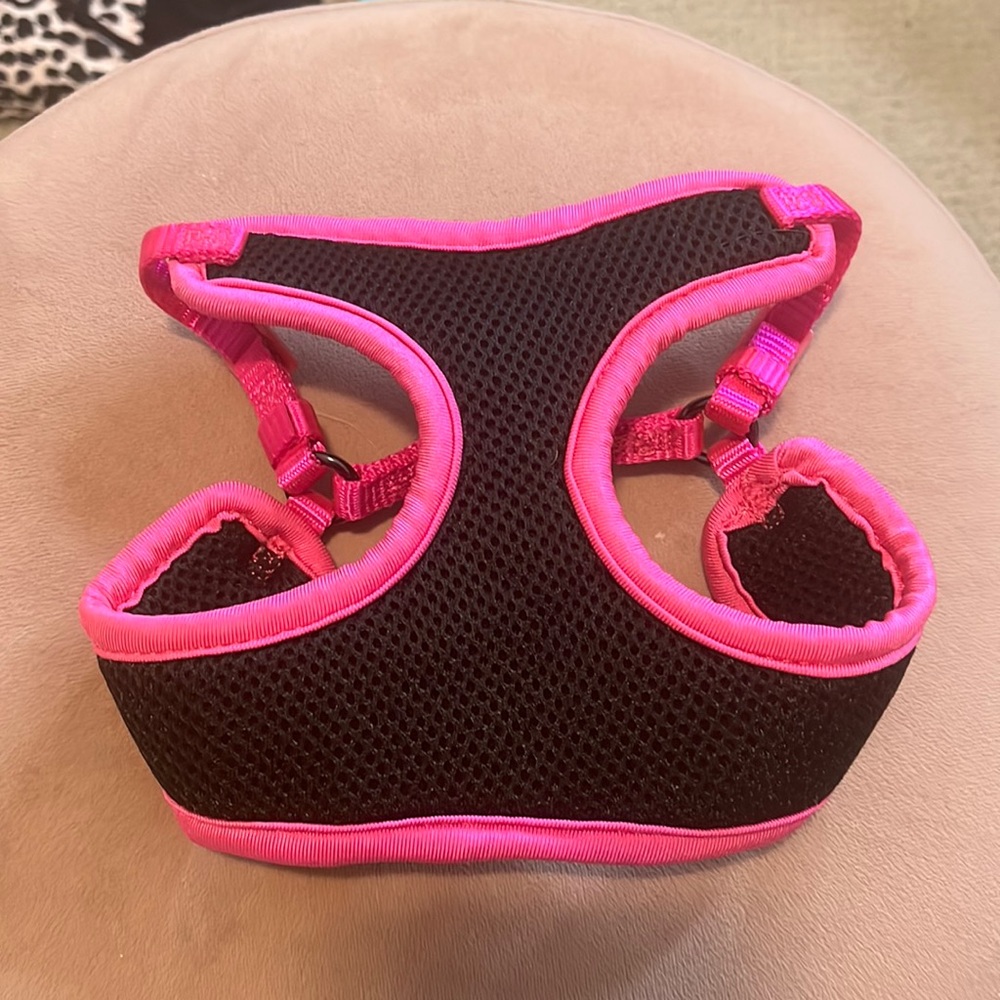 Top Paw Black and Pink Harness